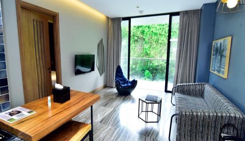 Suite with Balcony at Residences