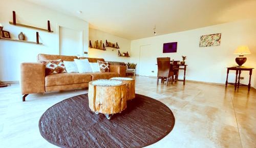 One-Bedroom Villa