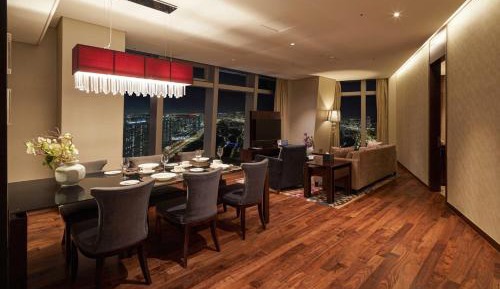 Two-Bedroom Premier