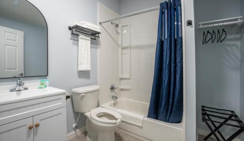 Superior King Suite
