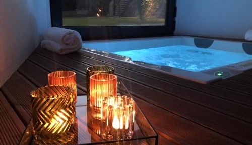 Suite with Spa Bath