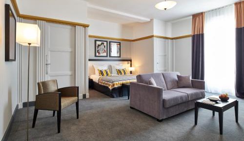 Privilege Room