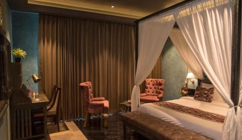 Superior Suite