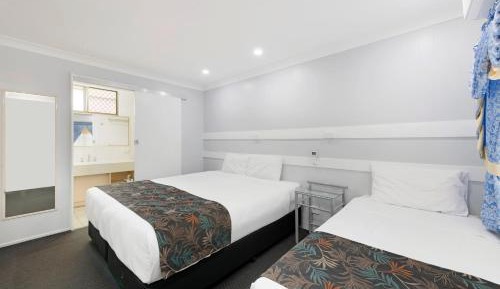Executive Room with One King + One Single Bed