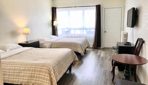 Quadruple Room with Balcony