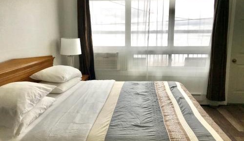 King Room with Balcony