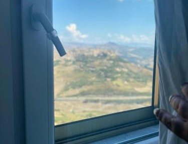 Double Room with Mountain View