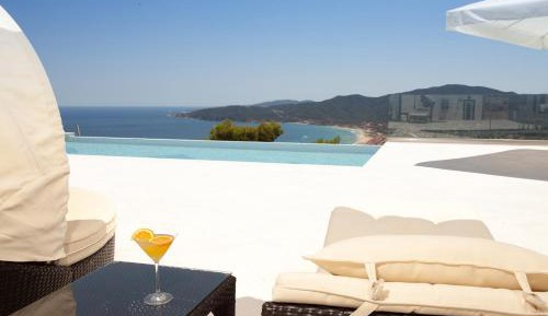 Deluxe Villa