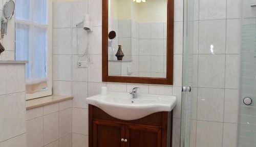 Deluxe Double Room with Extra Bed