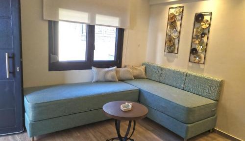 Deluxe Apartment with Sea View on First Floor