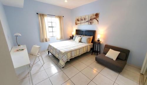 Queen Room with Garden View