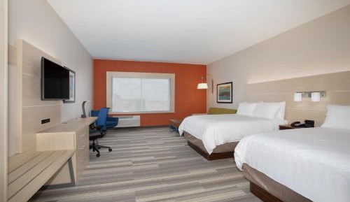 Suite with Two Queen Beds