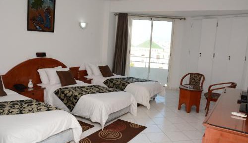 Triple Room