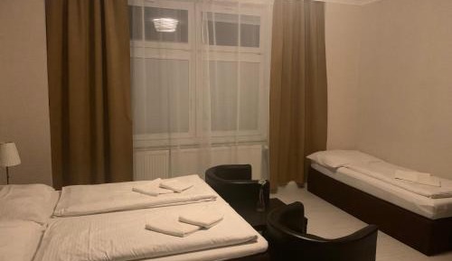 Triple Room with City View