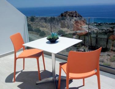 Deluxe Double Room with Balcony and Sea View