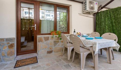 Double Room with Patio