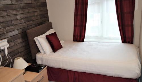 Standard Single Room with Shower