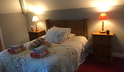 Double Room with Private Bathroom