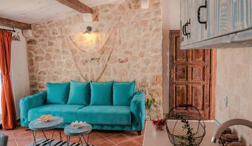 Comfort One-Bedroom Apartment with Balcony