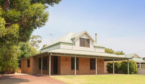 Three-Bedroom House - SHEETS NOT INCLUDED