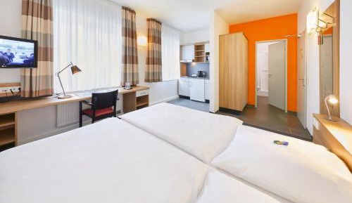 Superior Double Room with Kitchenette