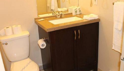 Deluxe King Room with Balcony