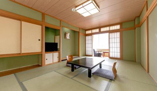 Japanese-Style Room with Shared Bathroom - South Tower