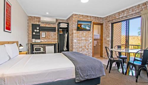 Triple Room with Terrace