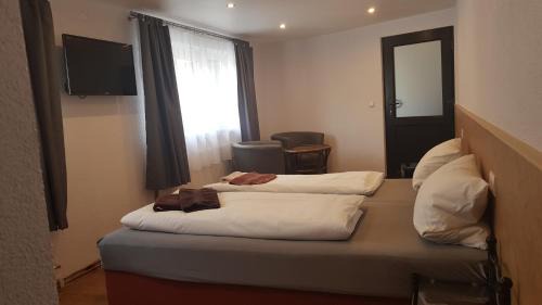 Apartment - Split Level