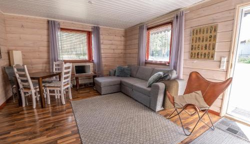 Two-Bedroom Cottage with Sauna
