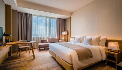 Premier King Room