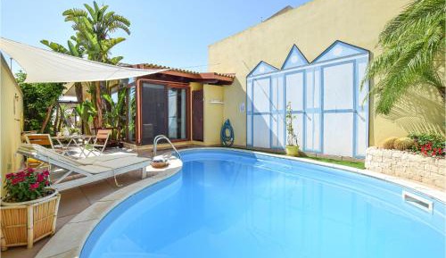 Three-Bedroom Holiday Home 