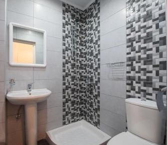 Deluxe Studio