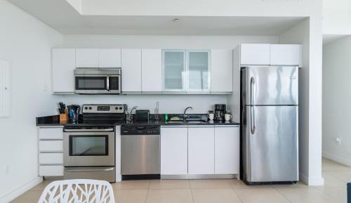 One Bedroom Apartment - City View High Floor