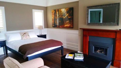 One-Bedroom Cottage - Autumn