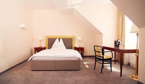 Superior Single Room