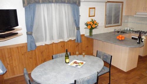 Superior Two-bedroom Cabin - B