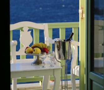 Deluxe Studio (2 adults) with Sea View