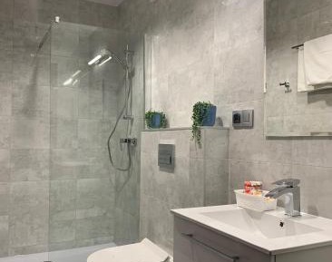 Triple Room with Private Bathroom