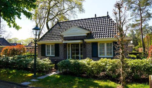 Villa de IJsvogel Jacuzzi | 8 Pers.