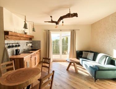 Apartment with Garden View