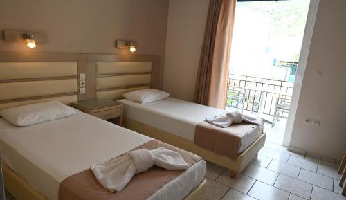 Double or Twin Room with Side Sea View