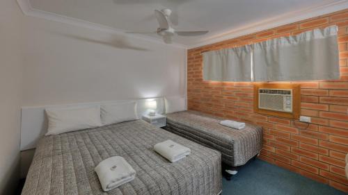 2 Bedroom Family Room for 6 People