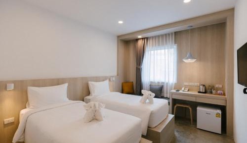 Deluxe Twin Room