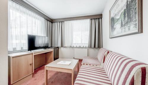 Junior Suite II