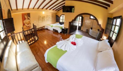 Quadruple Suite
