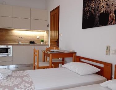 Studio with Sea View (3 Adults)
