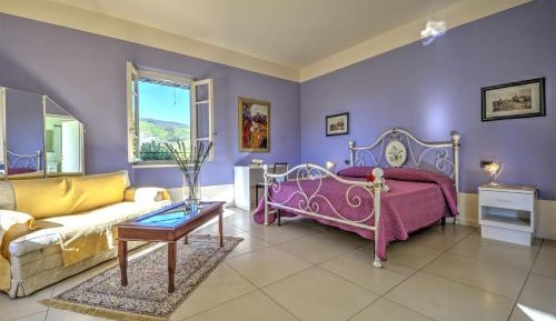 Deluxe Double Room with Bath
