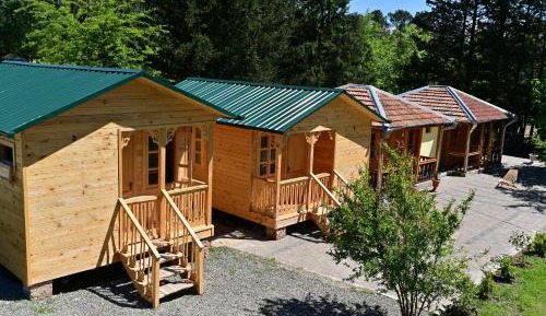 Quadruple Room with Private Bathroom