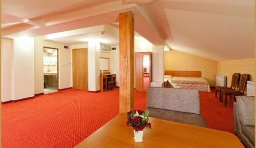 Suite - Top Floor (No Balcony) - Free Relax Zone
